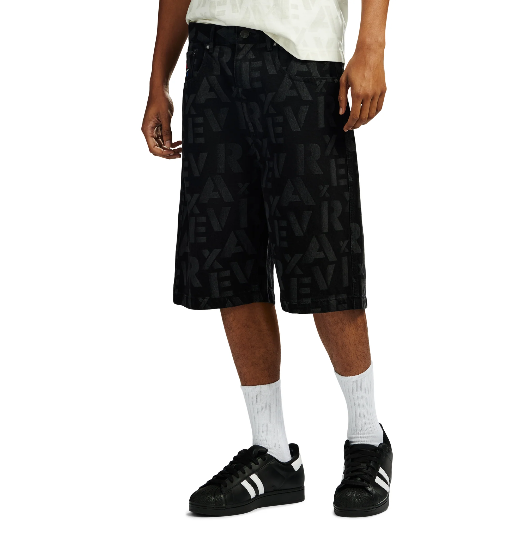 MONOGRAM DENIM SHORT - Image 4